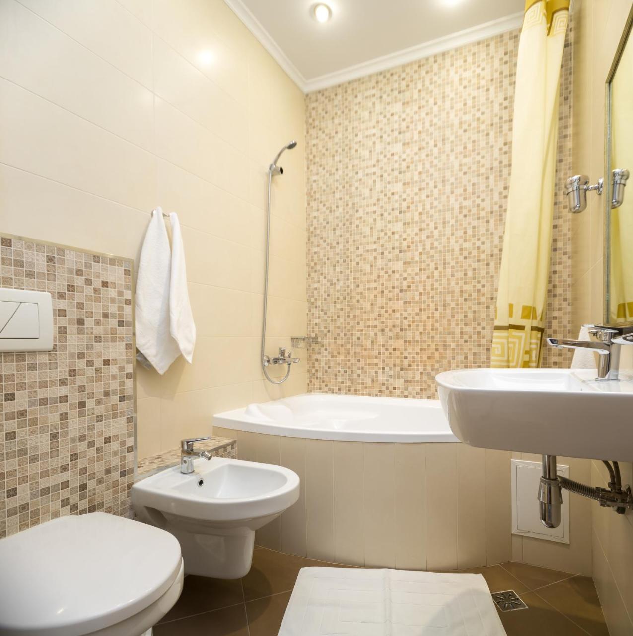 Hotel Apartments Adresa Chisinau Exterior photo
