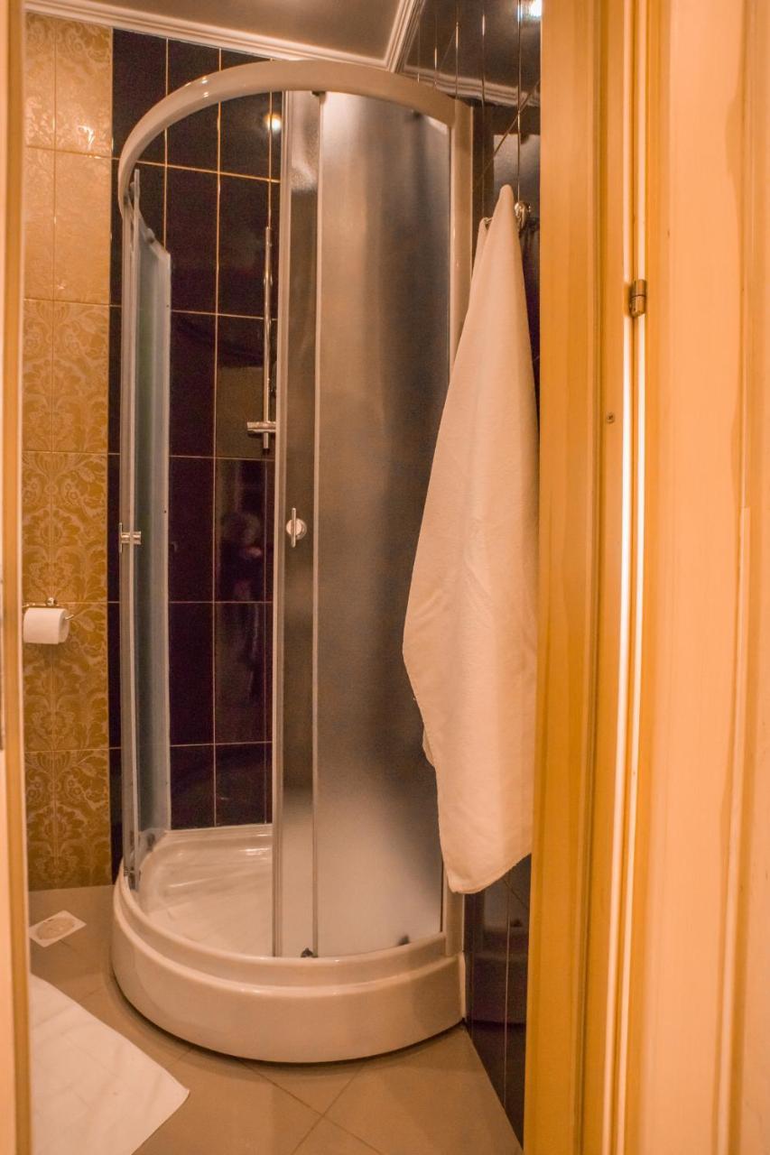 Hotel Apartments Adresa Chisinau Exterior photo